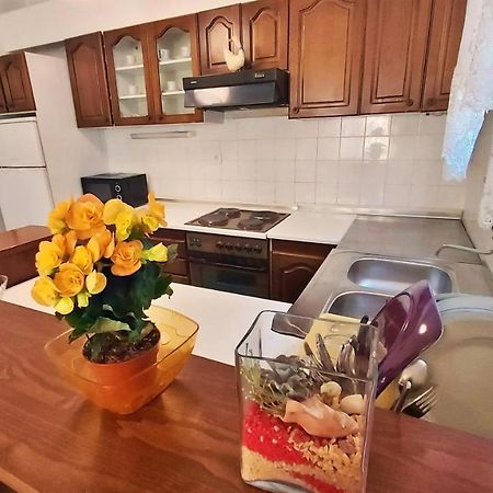 Apartment Cedo Omiš Zewnętrze zdjęcie