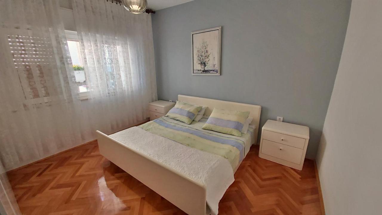 Apartment Cedo Omiš Zewnętrze zdjęcie