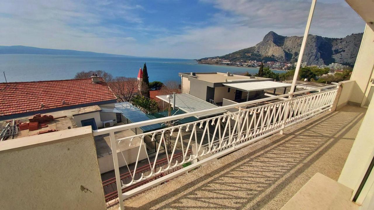 Apartment Cedo Omiš Zewnętrze zdjęcie