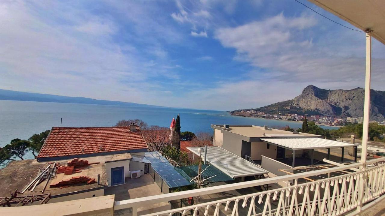 Apartment Cedo Omiš Zewnętrze zdjęcie